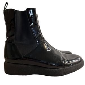 Robert Clergerie Chelsea Patent Leather Boots Paris France Womens 39.5 EU/8.5 US
